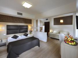 爱神酒店，位于利尼亚诺萨比亚多罗Sabbiadoro的酒店