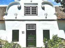 Historic Church Street Charmer!