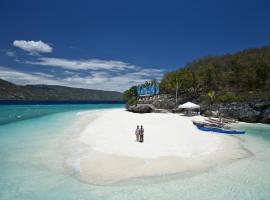 Bluewater Sumilon Island Resort，位于苏米龙岛的酒店