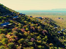 TimBila Safari Lodge，位于奥马鲁鲁的木屋