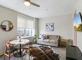 Pet-Friendly Spacious condos in Downtown New Orleans