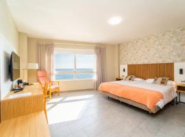 Vistamar Hotel Luxury Wellness By DLV -Adults Only-，位于比利亚霍约萨的酒店