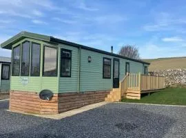 Immaculate 2-Bed Static Caravan at Monrieth