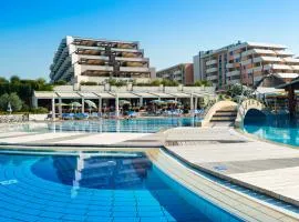Savoy Beach Hotel & Thermal Spa