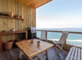 Hotel Puerto Viejo Llico，位于伊科的酒店
