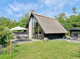 Holiday Home Anssi - 300m from the sea in Sealand by Interhome，位于瓦伊比的酒店