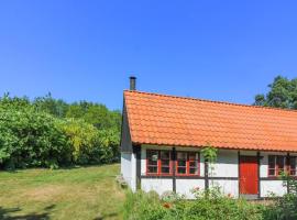 Holiday Home Viggo - 300m from the sea in Bornholm by Interhome，位于维斯特索马肯的酒店