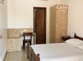 Residencial Casa Ângela，位于埃斯帕戈斯的住宿加早餐旅馆