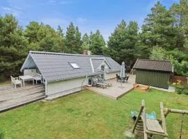 Holiday Home Lenia - 1km from the sea in Western Jutland by Interhome