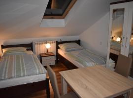 Agrowilla Kozłówek，位于Kozłówek的酒店