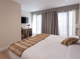 Hotel SAIOLA，位于坎普罗东的酒店