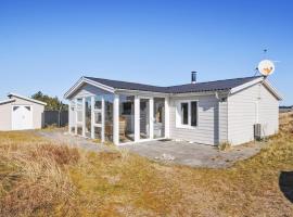 Holiday Home Avelin - 800m from the sea in NW Jutland by Interhome，位于措斯泰兹的酒店