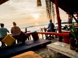 Brother's Beach Home，位于高尔的酒店