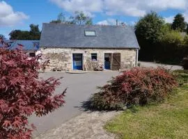 Charmante longère près des côtes Finistériennes