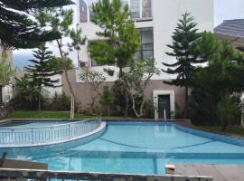 Adinda Syariah C-10 Bukit Gardenia Resort，位于Tarogong的酒店