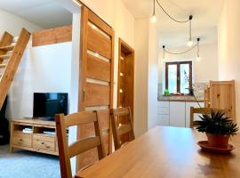 Apartmány Horní Blatná，位于上布拉特纳的酒店