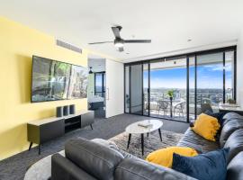 Avalon Apartments - Wow Stay，位于黄金海岸Gold Coast Turf Club附近的酒店