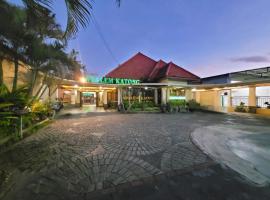 Ndalem Katong Guest House Ponorogo，位于Ponorogo的酒店