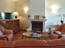 Maison de campagne au cœur d'un élevage de poneys connemara，位于Le Landreau的酒店