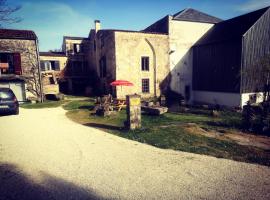 Chambres en maison d'hôtes Le Moulin d'Annepont，位于Annepont的酒店