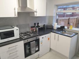 Chester le Street Amethyst 3 Bedroom House，位于切斯特勒斯特里特的酒店