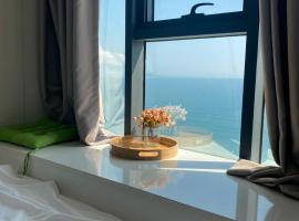 Pearl Nha Trang Beach Apartment，位于芽庄的酒店