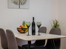 Four Seasons Apartment - FREE PARKING，位于萨格勒布的酒店