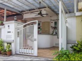 Nautilus Bay Home Inn，位于乔治市的酒店