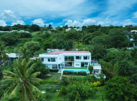 villa piscine à louer a DIEGO SUAREZ. MADAGASCAR，位于迭戈苏瓦雷斯的别墅