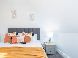 Beautiful newly refurbished apartment close to the promenade.，位于兰迪德诺的公寓