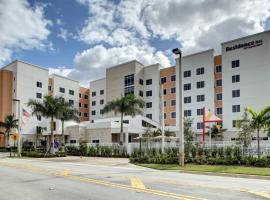 Residence Inn Fort Lauderdale Coconut Creek，位于椰子溪Festival Flea Market Mall附近的酒店