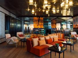 Renaissance New York Flushing Hotel at Tangram，位于皇后区拉瓜迪亚机场 - LGA附近的酒店