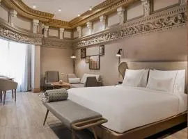 圈大街傲途格精选酒店（仅限成人入住）