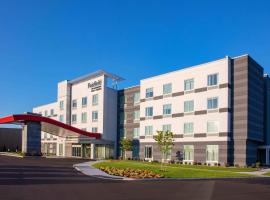 Fairfield by Marriott Inn & Suites Lewisburg，位于刘易斯堡的带停车场的酒店