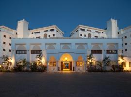 马缨丹嘎鲁海滩酒店，位于迪亚尼海滩的度假村