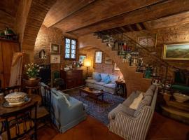 Casa Lazzaro al centro di Siena，位于锡耶纳的度假屋