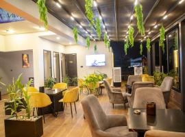 LA VIDA LOCA OUAGA，位于瓦加杜古的酒店