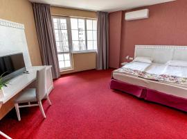 Glamping Alliance Hotel，位于普罗夫迪夫的酒店