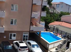 Apartments Vila Adrijana & Fitness Studio WOLF BV，位于巴什卡沃达的酒店