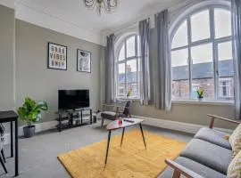 2 Bed-Town Centre-Free Parking