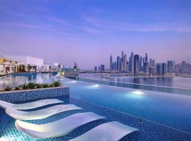 NH Collection Dubai The Palm，位于迪拜海岸海滩的酒店