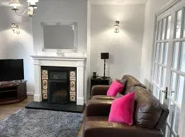 Burren Seaside Lodge by Trident Holiday Homes