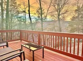 Chic Chalet River Views & Access