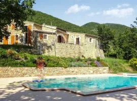 Lovely Home In Dieulefit With Wifi