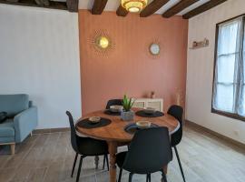 La Petite Chaume，位于沙托鲁的酒店