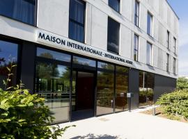 Adonis Dijon Maison Internationale，位于第戎Piscine olympique Tramway Station附近的酒店