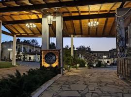 Hotel Casa Francisca Mazamitla.，位于马萨米特拉的带停车场的酒店
