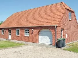 Gorgeous Home In Nørre Nebel With Kitchen