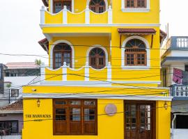 The Barracks Cochin，位于科钦的自助式住宿