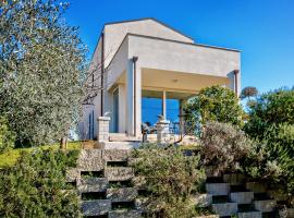Villa Il Poggino - Modern House，位于福亚诺德拉基亚纳的别墅